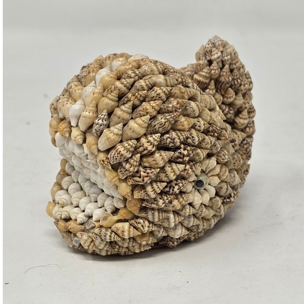 Vtg seashell whale figurine costal cottage‎ beach house decor retro folk art